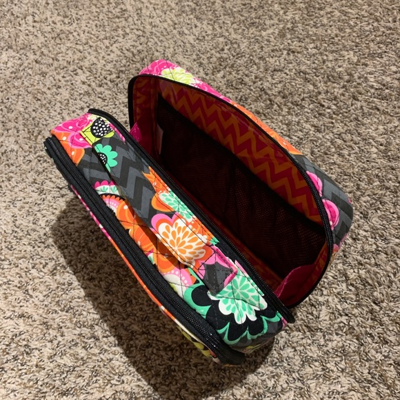 Vera Bradley Travel Organizers (2 Pieces) - Picture 4 of 5